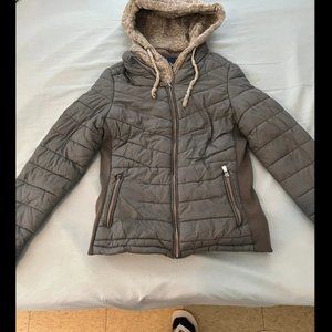 YMI Women’s Puffer Jacket S
